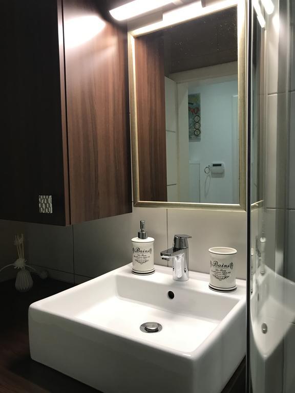 Apartment Ajla Tuzla Eksteriør bilde