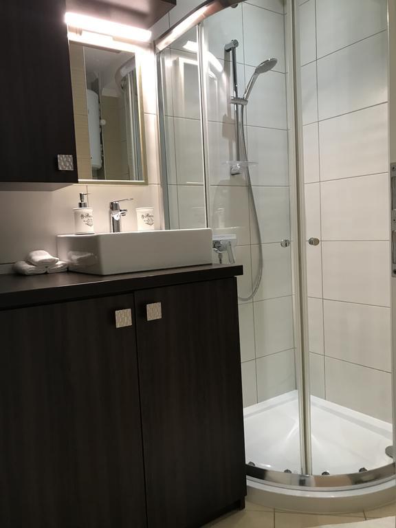 Apartment Ajla Tuzla Eksteriør bilde