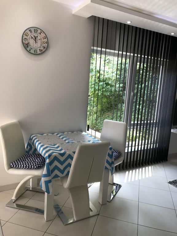 Apartment Ajla Tuzla Eksteriør bilde