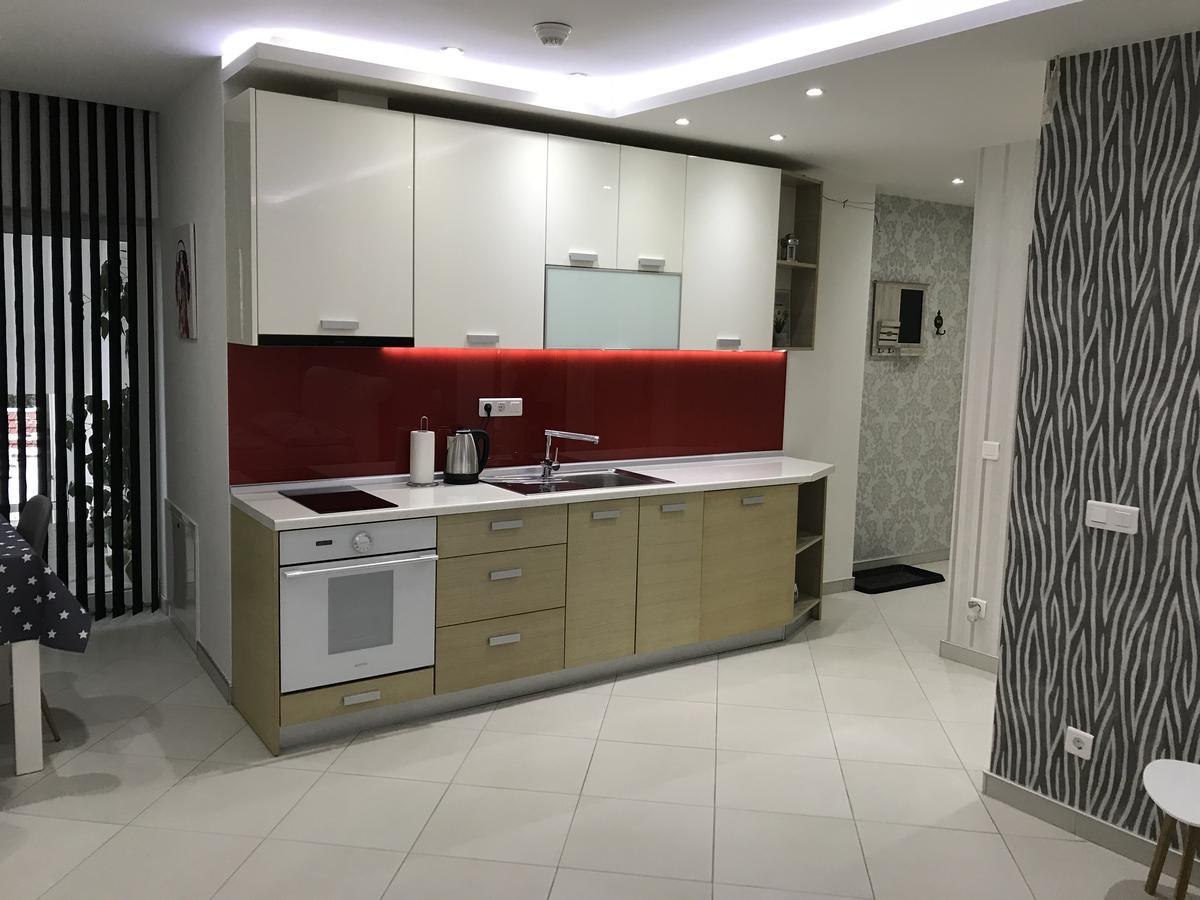 Apartment Ajla Tuzla Eksteriør bilde