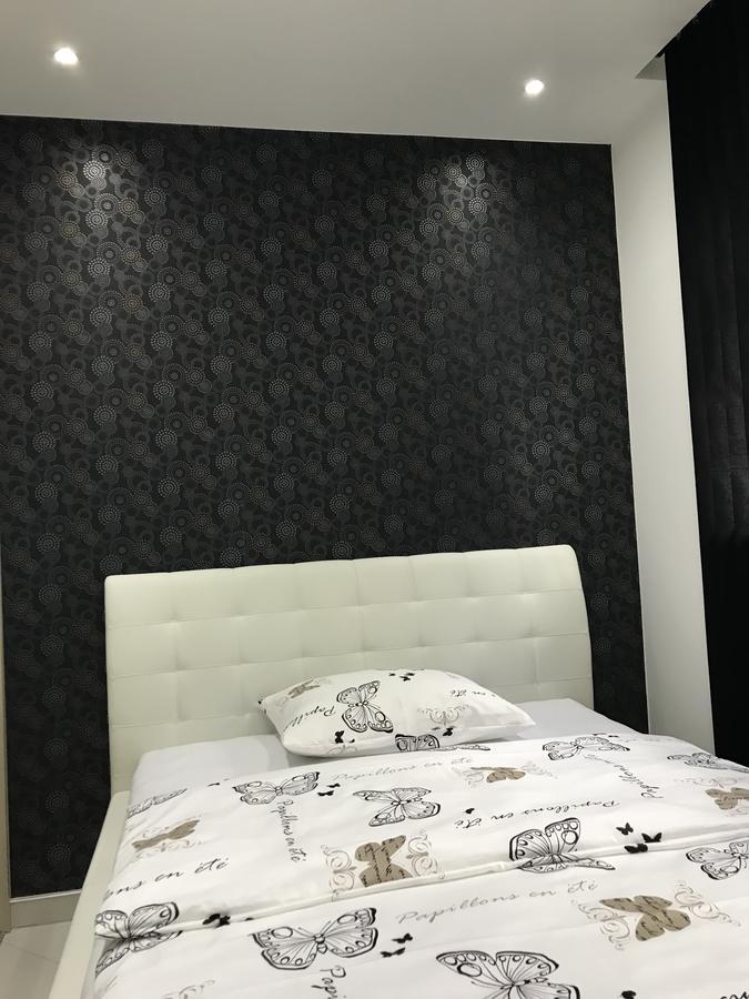Apartment Ajla Tuzla Eksteriør bilde