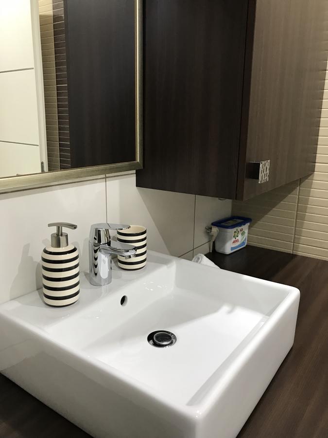 Apartment Ajla Tuzla Eksteriør bilde