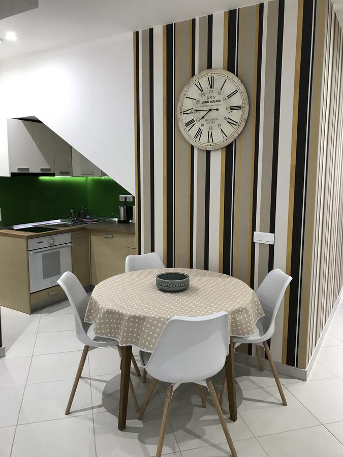 Apartment Ajla Tuzla Eksteriør bilde